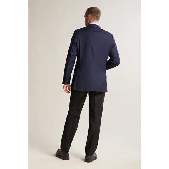 New. Navy Traveler Honey Way Blazer. 40/42 regular. Retails $1395 - Picture 2 of 13